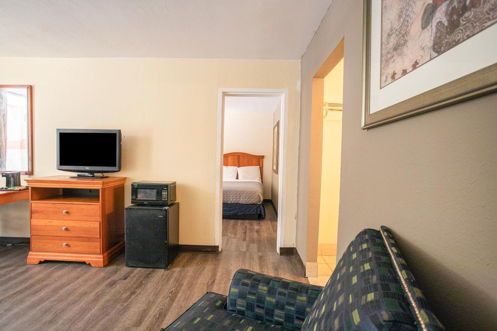 Oyo Hotel Greensboro East I 40 Exterior foto